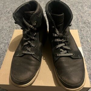 Chaco Boots, SIZE 8